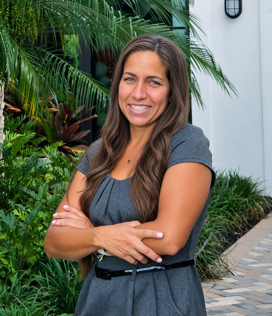 Magaly Moreno, REALTOR® with Premiere Plus Realty in Naples, Florida